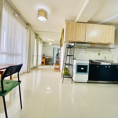 Callia Apartement Golf View Pulo Mas Jakarta Timur Ngoại thất bức ảnh